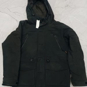 Men’s Black Hooded Winter Jacket – Heavy & Warm